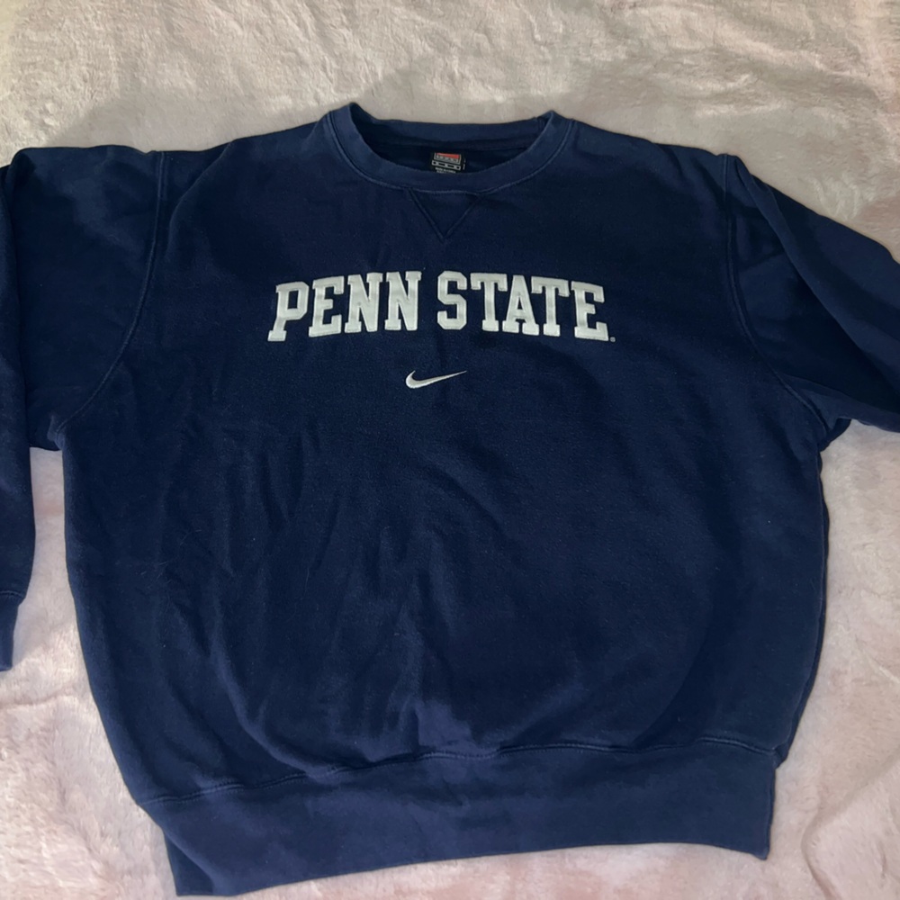 Nike Men's Navy Crewneck Sweater